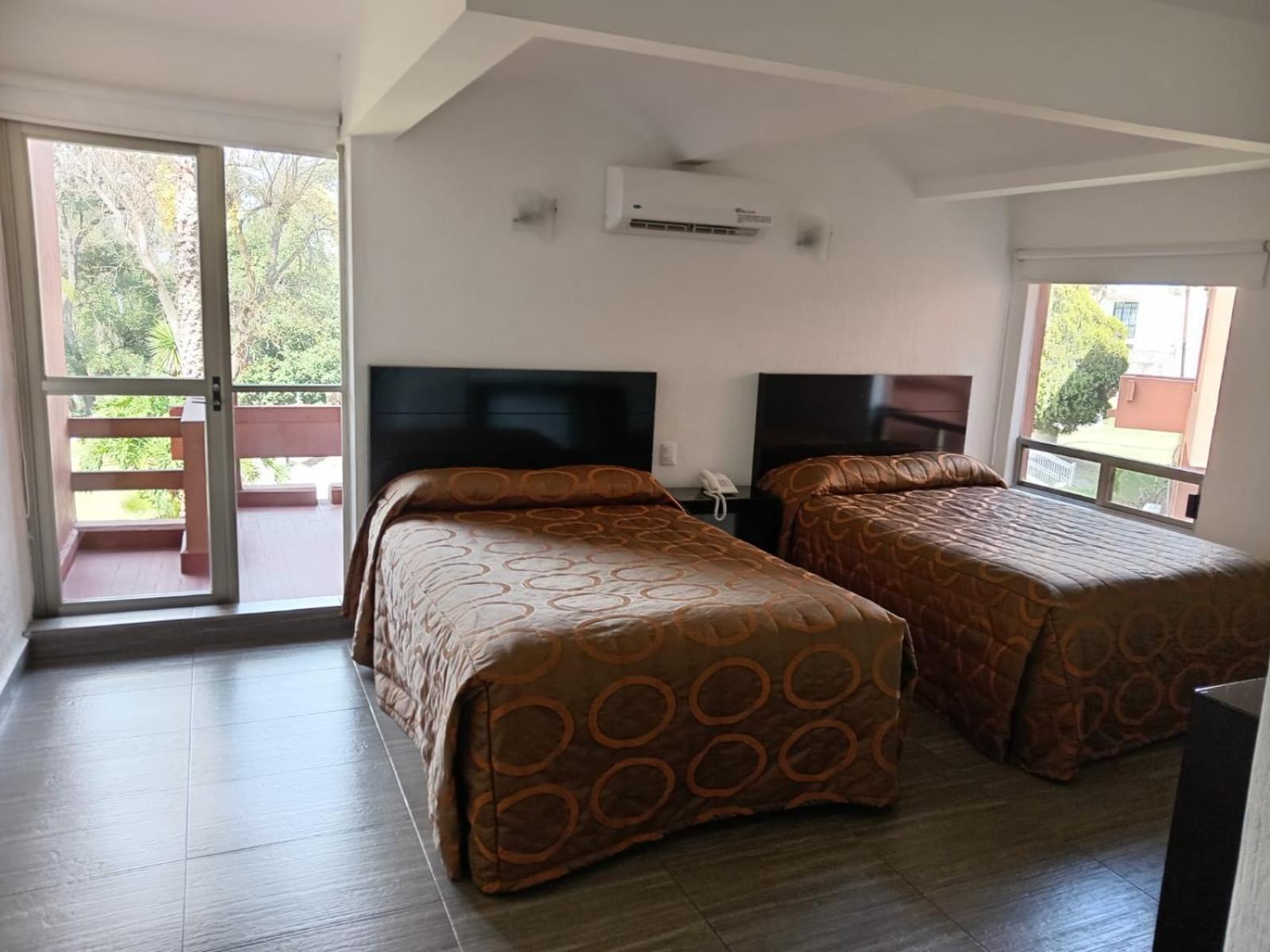 Hotel Punta Galeria Морелия Екстериор снимка